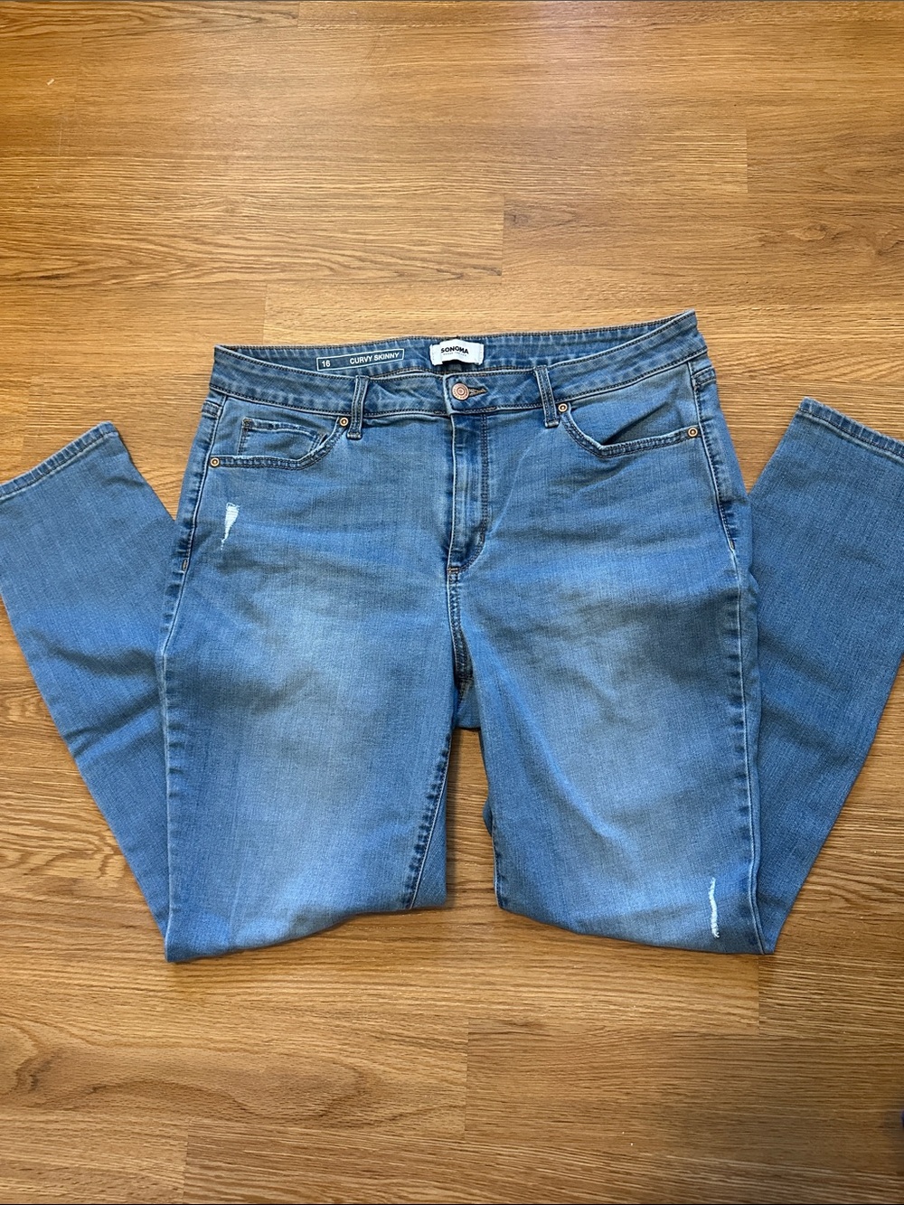 Women’s Sonoma Skinny Jeans